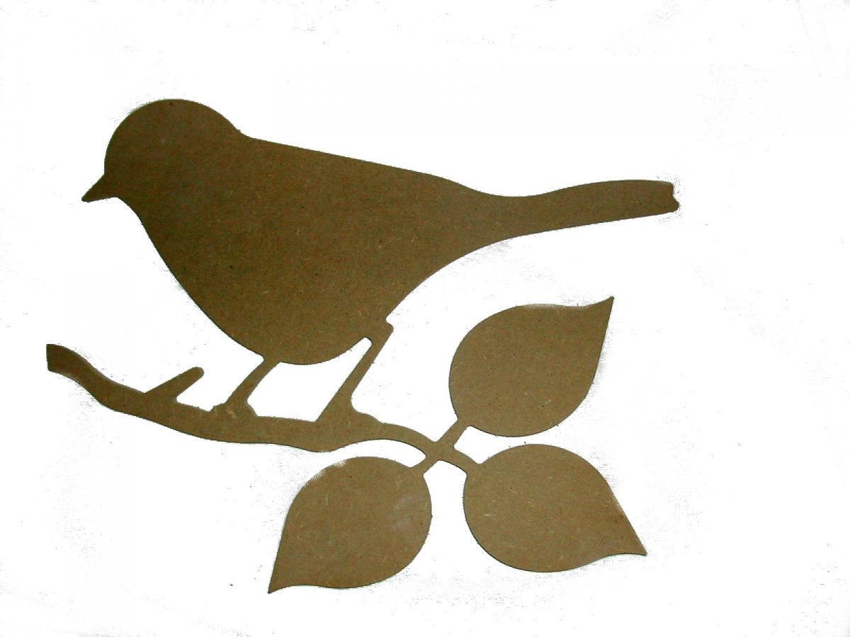 Oiseau posé sur une branche en bois médium à décorer